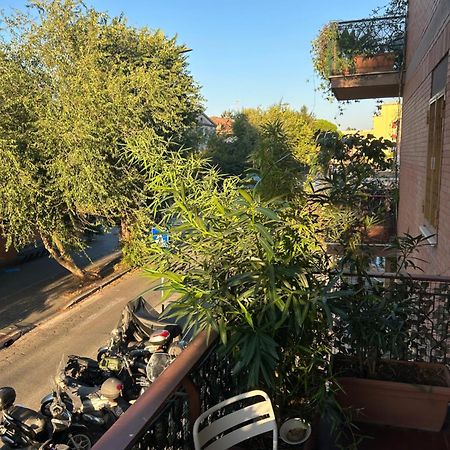 La Fontana Di Carlotta Bed & Breakfast Рим Екстериор снимка