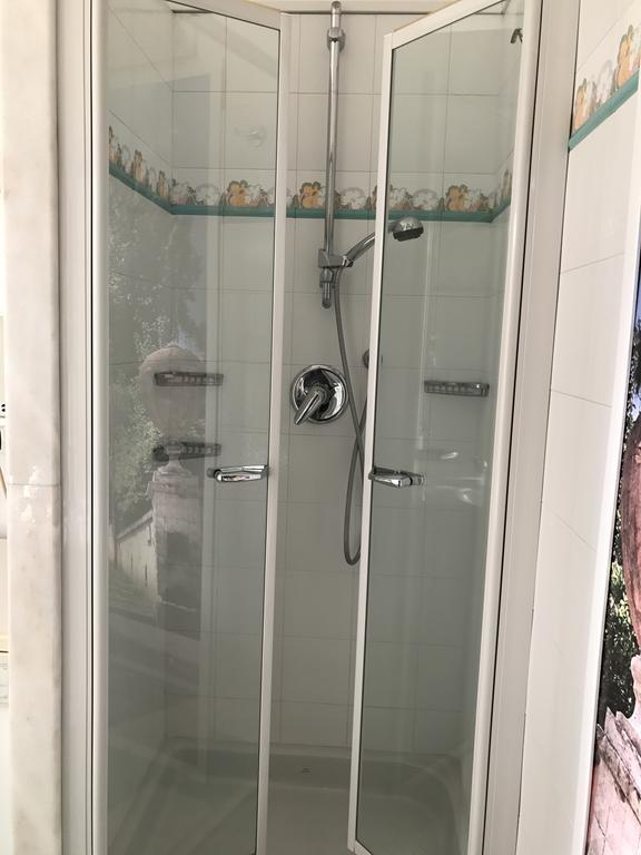 La Fontana Di Carlotta Bed & Breakfast Рим Екстериор снимка